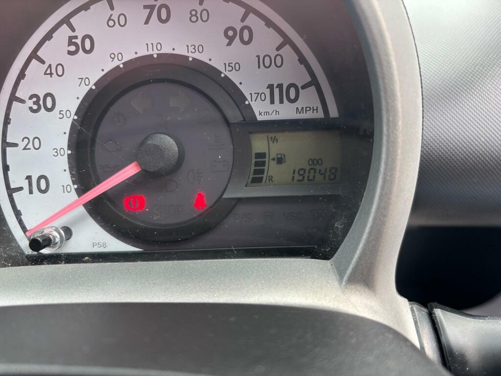 Toyota Aygo Hatchback Blue #8