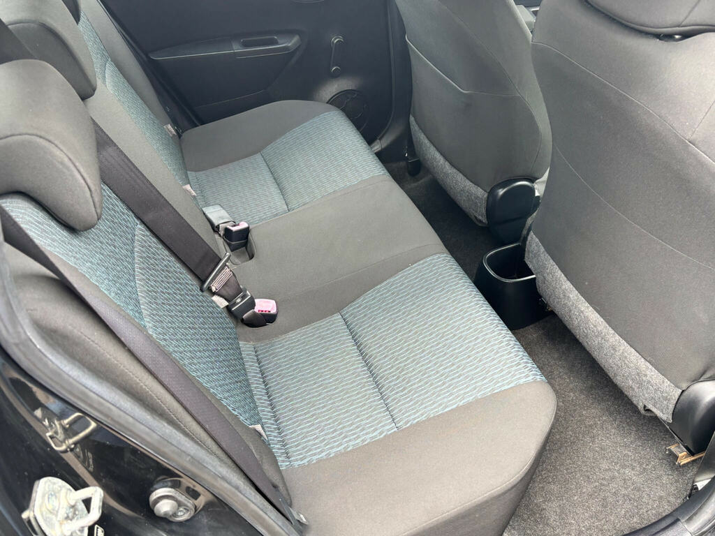 Toyota Yaris Hatchback Blue #58