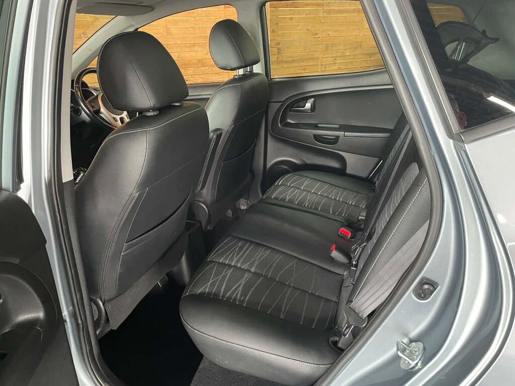 Kia Venga 3 Grey #11