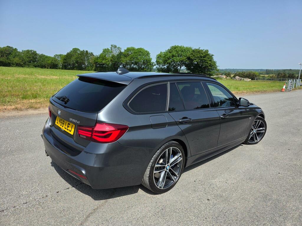 BMW 3 Series 3.0 330D M Sport Shadow Edition Touring Euro LY68LEJ Grey #6