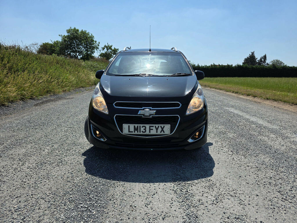Chevrolet Spark 1.2I Ltz Euro 5 Black #2