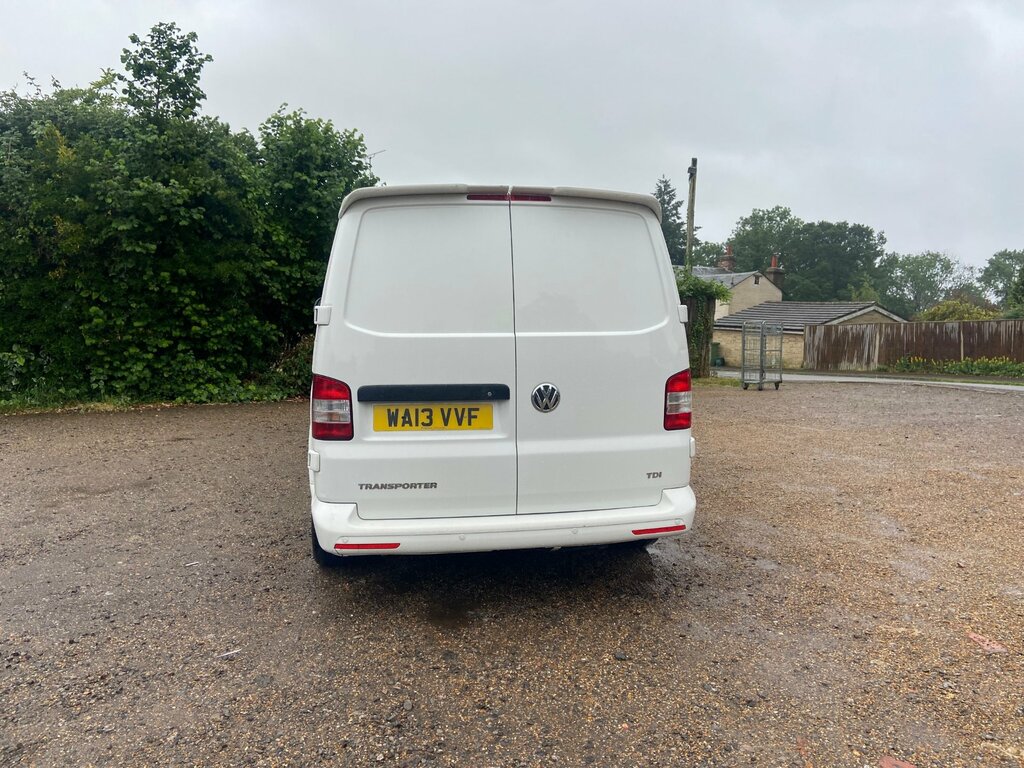 Volkswagen Transporter 2.0 Tdi T28 Kombi L1 H1 , 101 Bhp In White #4
