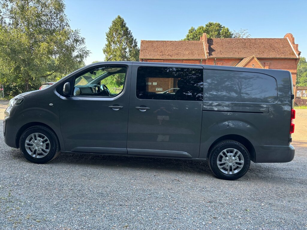Vauxhall Vivaro 2.0 Turbo D 3100 Sportive Crew Van L KS21DWO Grey #6