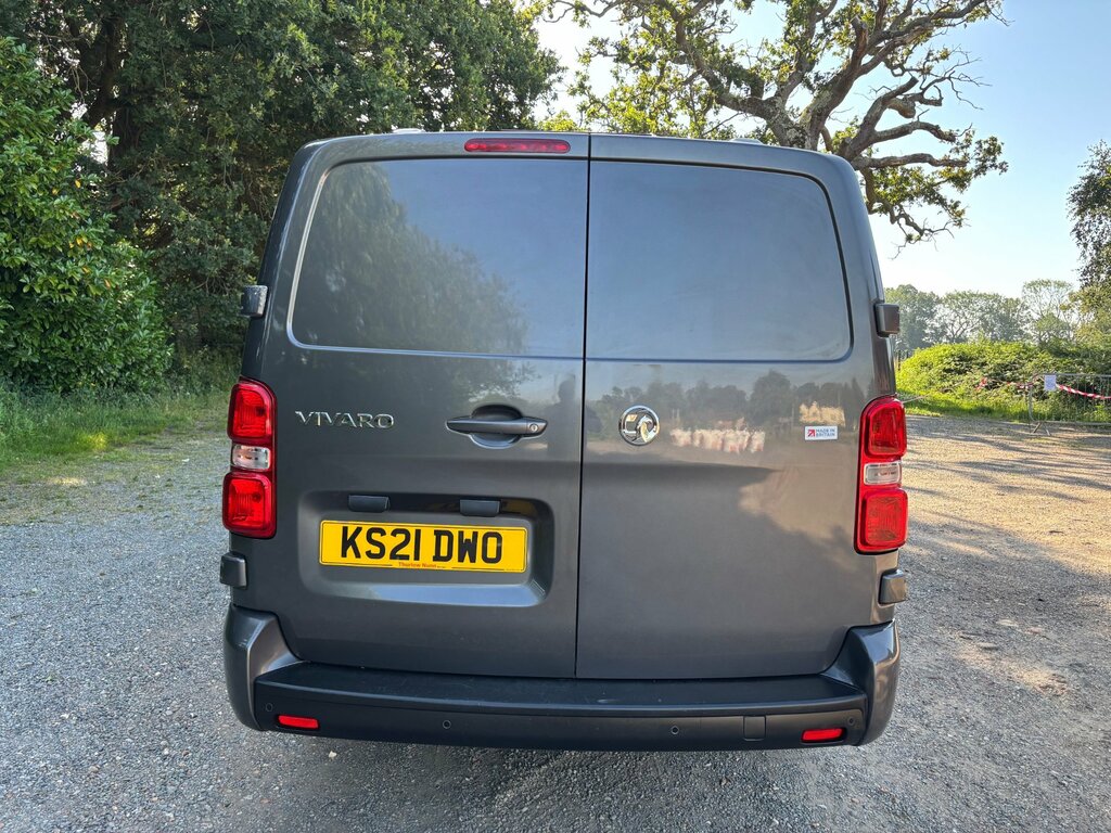 Vauxhall Vivaro 2.0 Turbo D 3100 Sportive Crew Van L KS21DWO Grey #4