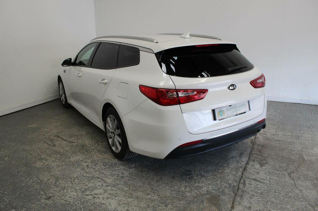 Kia Optima Estate 1.6 Crdi 2 Sportswagon Euro 6 Ss 20 J999TSG White #5