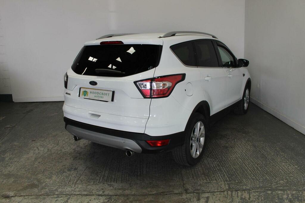 Ford Kuga Suv 2.0 Tdci Titanium Euro 6 Ss 201818 CU18ZNN White #6