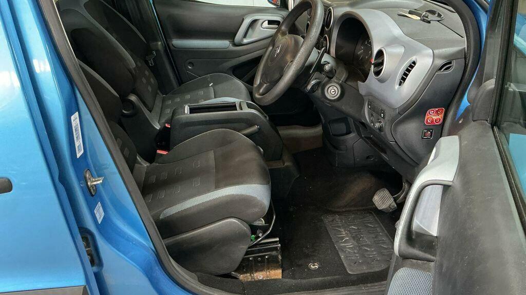 Citroen Berlingo Blue #12