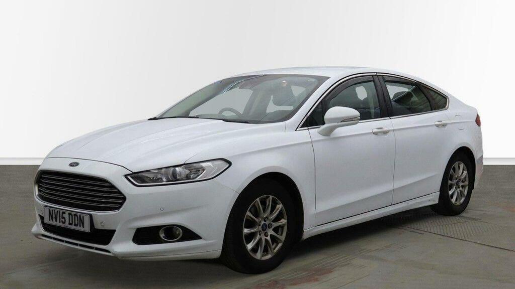 Ford Mondeo 2.0 Tdci Titanium Euro 6 Ss White #2