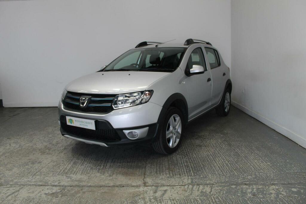 Dacia Sandero Stepway 0.9 Tce Laureate Euro 5 EX15ZNG Silver #2
