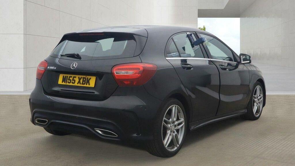 Mercedes-Benz A Class 1.5 A180d Amg Line Executive 7G-dct Euro 6 Ss Black #4