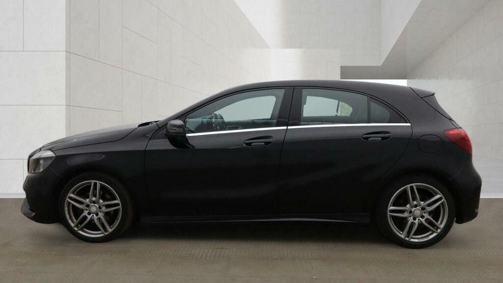 Mercedes-Benz A Class 1.5 A180d Amg Line Executive 7G-dct Euro 6 Ss Black #6