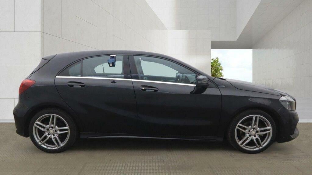 Mercedes-Benz A Class 1.5 A180d Amg Line Executive 7G-dct Euro 6 Ss Black #5