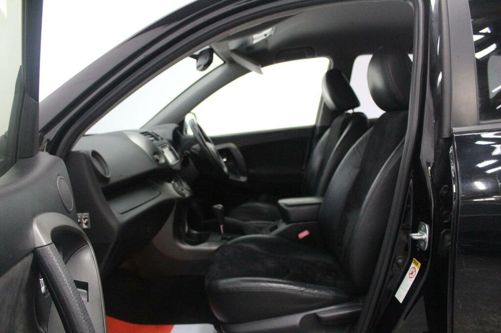 Toyota Rav 4 2.2 Xt-r D-4d Black #42