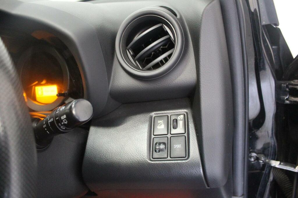 Toyota Rav 4 2.2 Xt-r D-4d Black #39