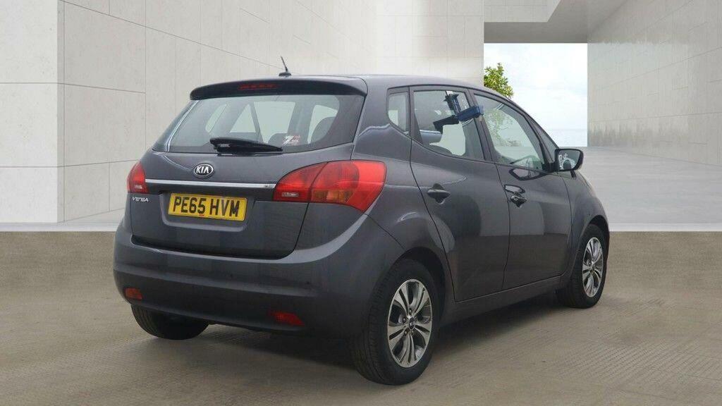 Kia Venga 1.6 2 Euro 6 Silver #3