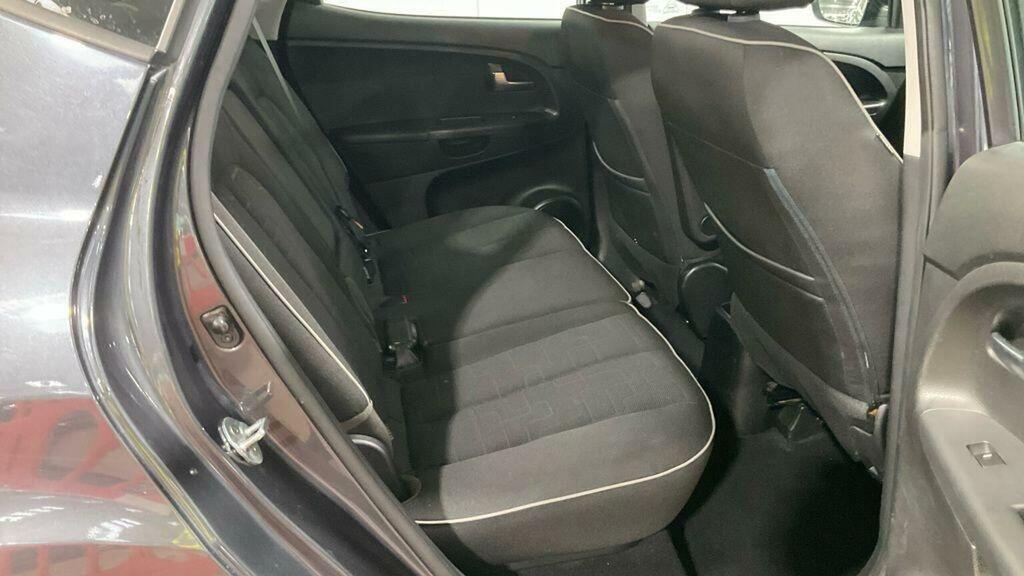 Kia Venga Mpv 1.4 Ecodynamics 2 Euro 5 Ss 201515 White #10