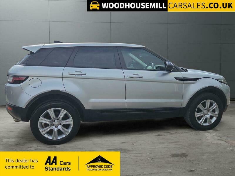 Land Rover Range Rover Evoque 2.0 Td4 Se Tech DF17ZSE Silver #3