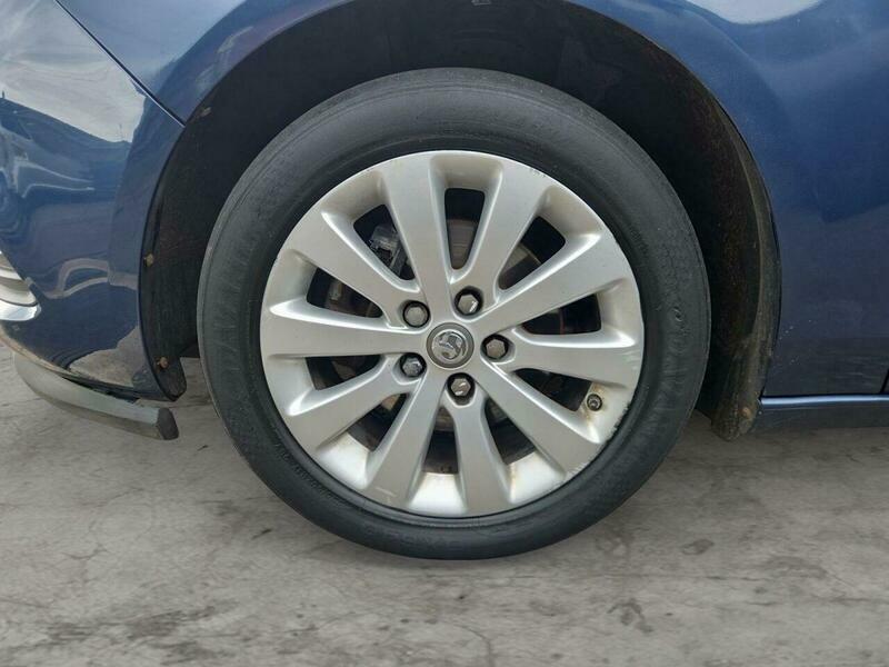Vauxhall Zafira Design Blue #14