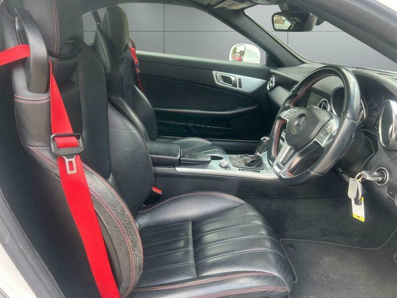 Mercedes-Benz CLS Amg Line Silver #10