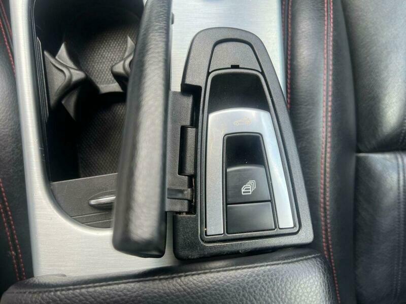 Mercedes-Benz CLS Amg Line Silver #19