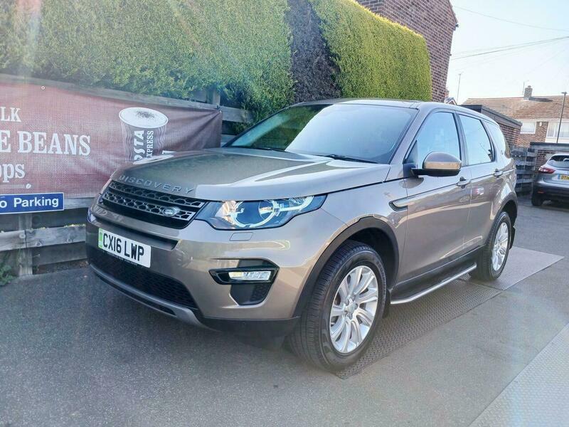 Land Rover Discovery Sport 2.0 Td4 Se Tech Brown