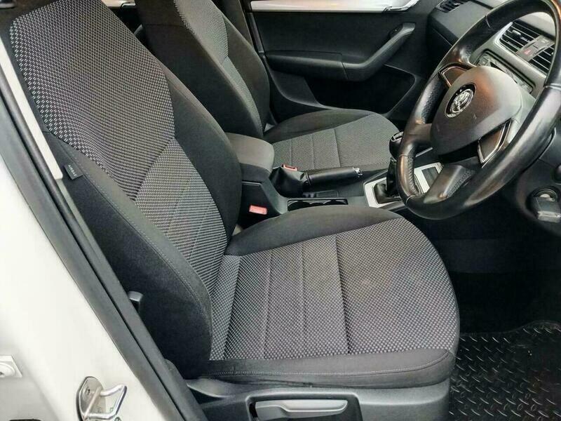 Skoda Octavia 1.2 S Tsi 104 Bhp Red #7
