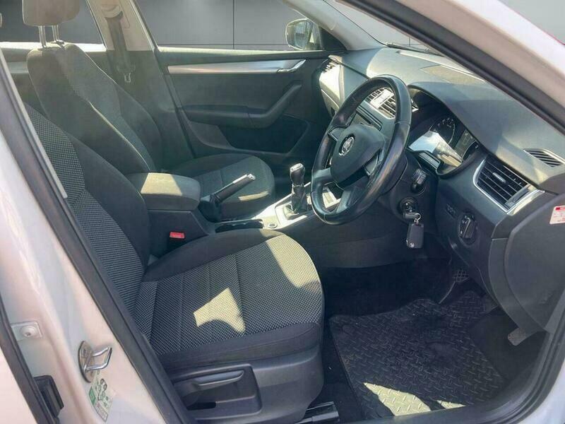 Skoda Octavia 1.2 S Tsi 104 Bhp Red #30
