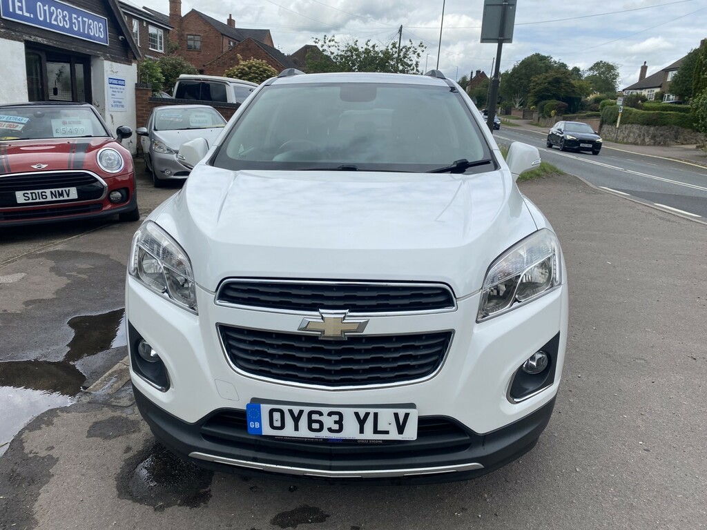 Chevrolet Trax 1.4 T Lt 4X4 Last Owner 10 Years Service Histo White #3
