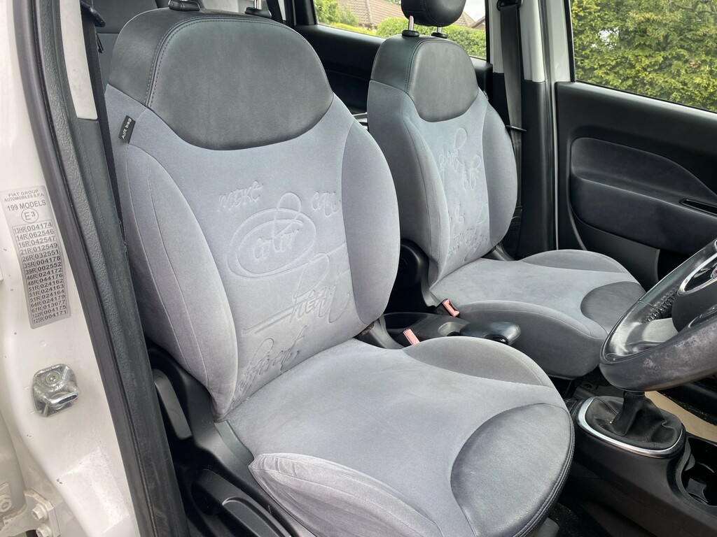 Fiat 500L Pop Star Red #23