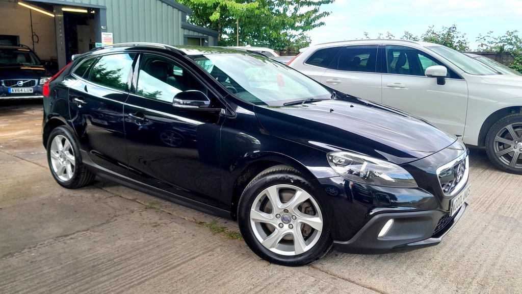 Volvo V40 Vehicle Details Price - 6995 Make Volvo Model V Blue #6