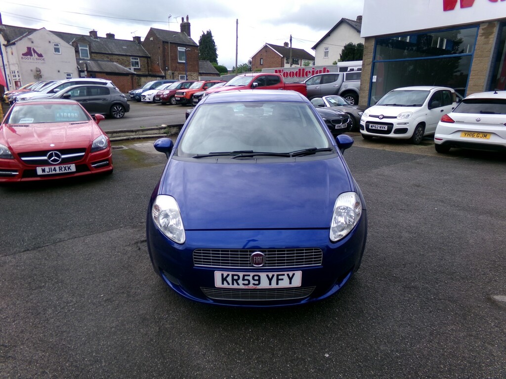 Fiat Grande Punto Grande Punto Active 77 Red #2