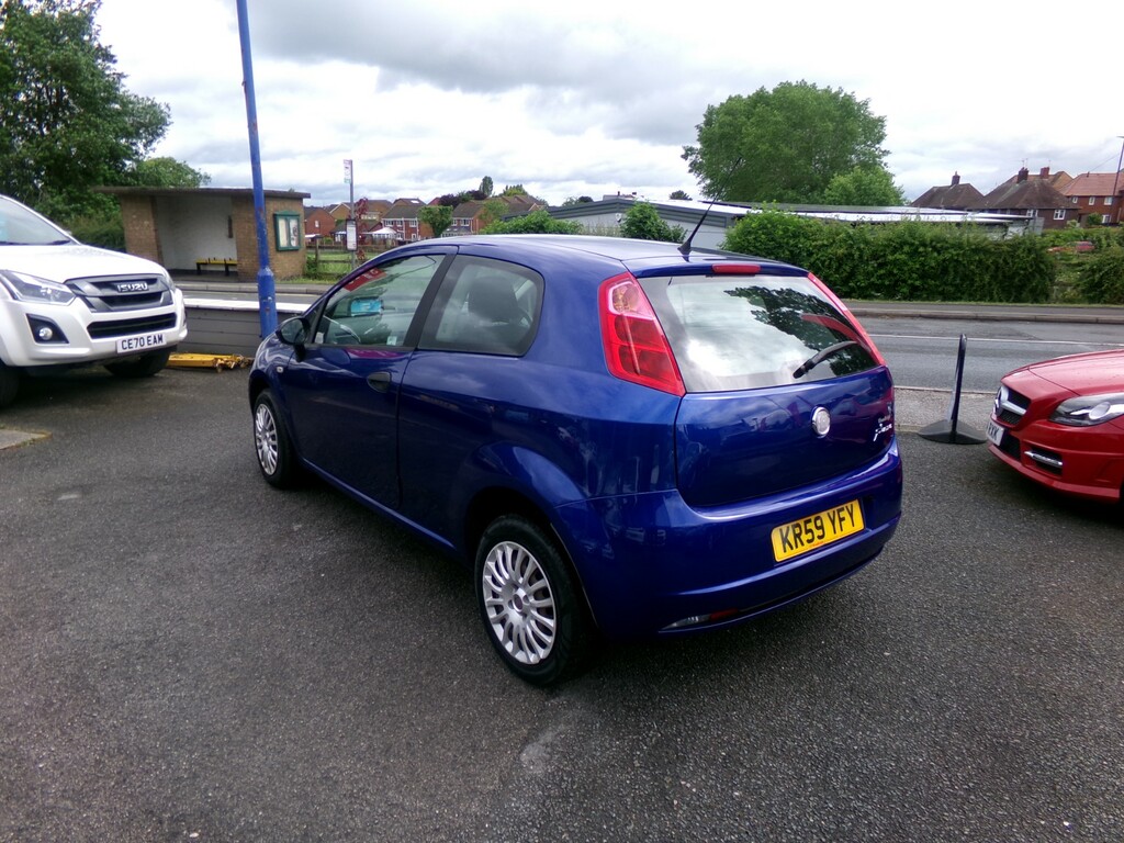 Fiat Grande Punto Grande Punto Active 77 Red #5