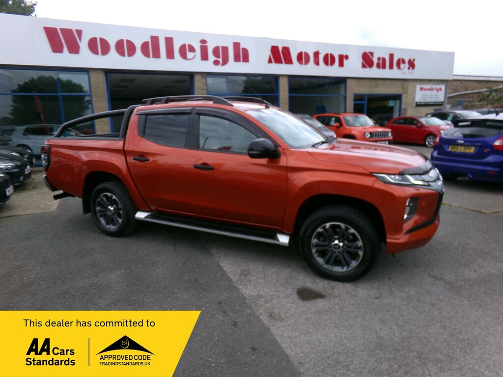 Mitsubishi L200 2.2 Di-d Dc Barbarian X Pickup Double Cab Dies 