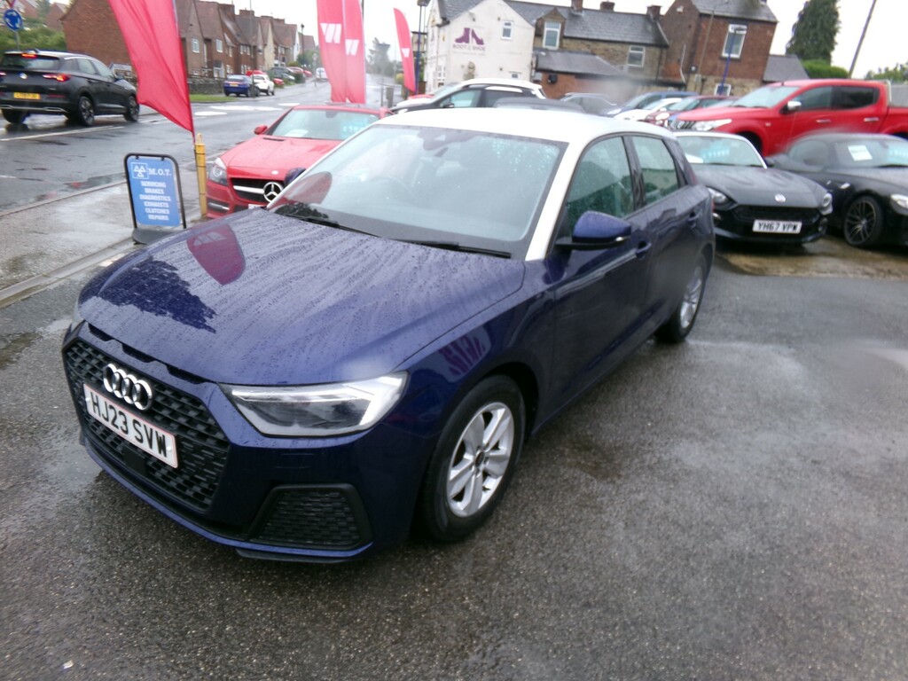 Audi A1 1.0 Tfsi 30 Technik Sportback Eu  #4