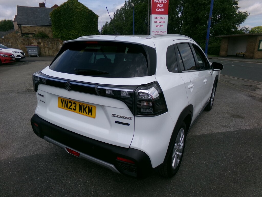 Suzuki S Cross 1.5 Hybrid Motion  #8