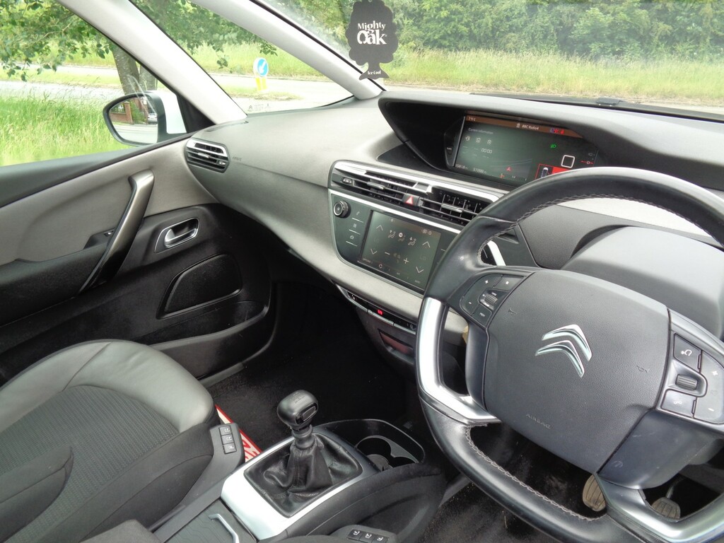 Citroen Grand C4 SpaceTourer 1.2 Puretech Flair White #6