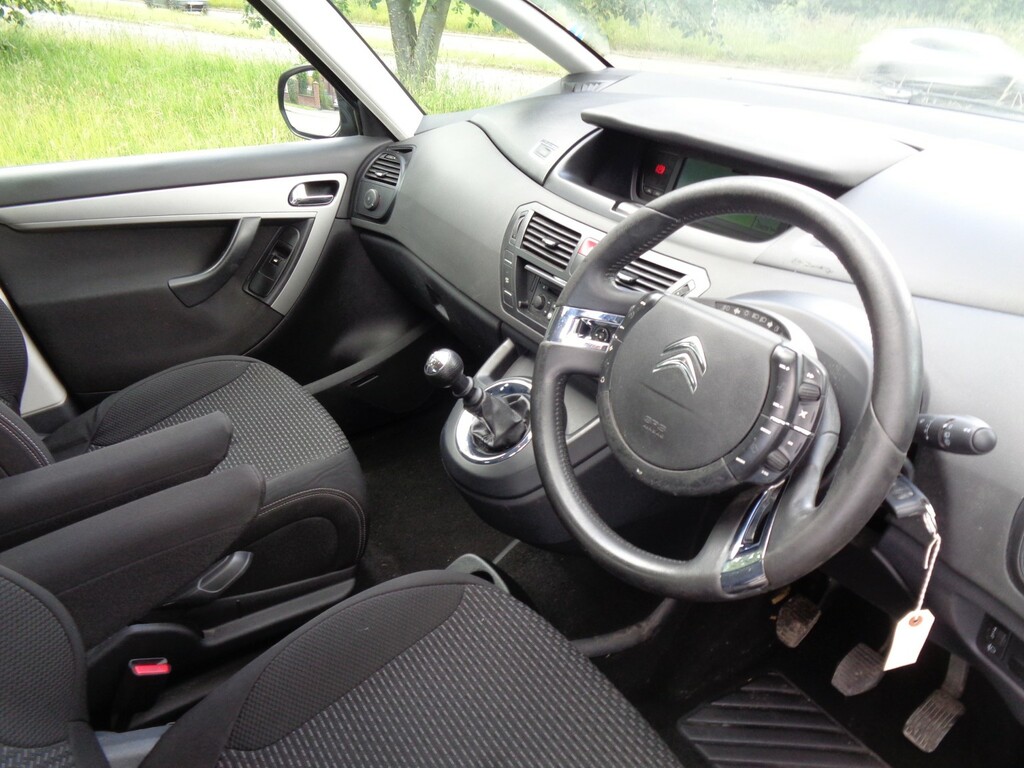 Citroen Grand C4 Picasso 1.6 Hdi Vtr Black #6