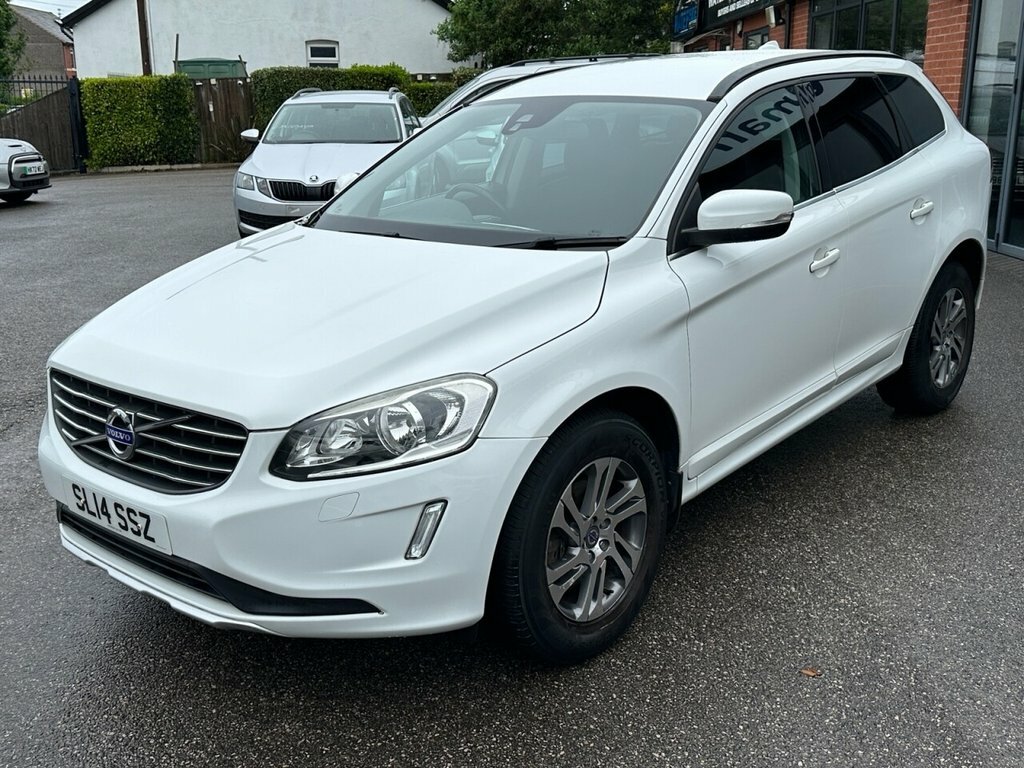 Volvo XC60 2014 2.4 D4 Se Suv Geartronic Awd Euro SL14SSZ White #3