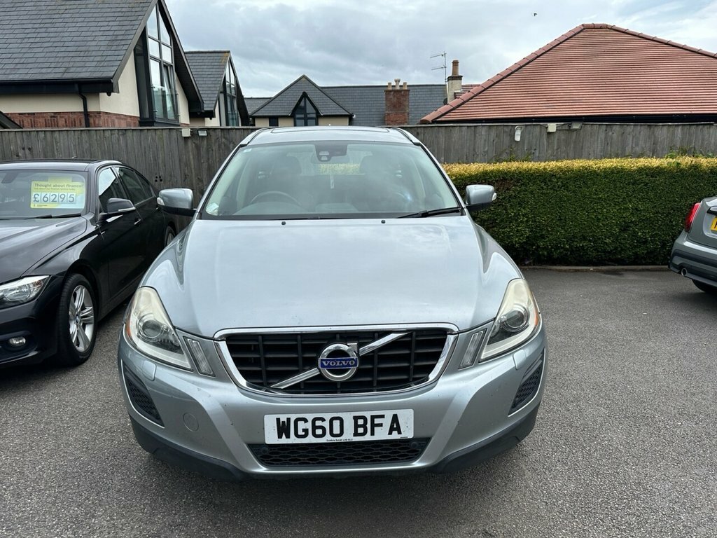 Volvo XC60 2010 2.4 D5 Se Lux Suv Geartronic Awd E Silver #2