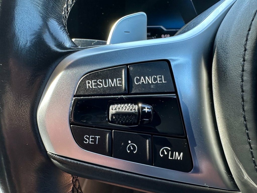 BMW 3 Series 2018 68 2.0 #35