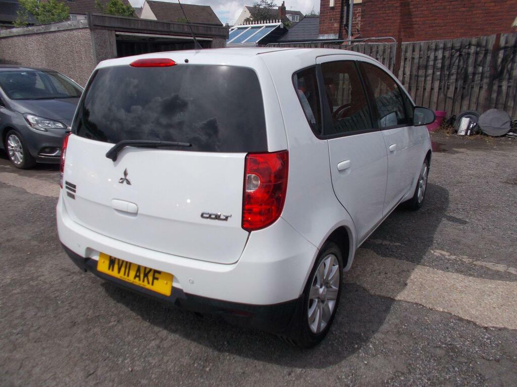 Mitsubishi Colt Hatchback Blue #7