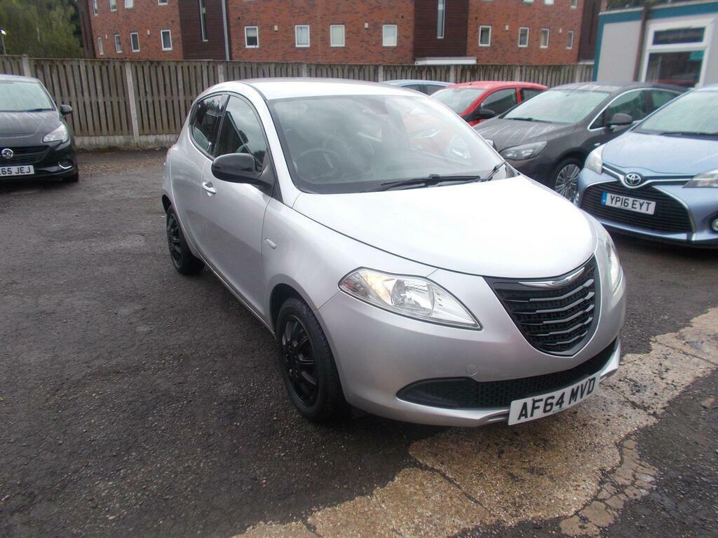Chrysler Ypsilon 1.2 Silver Euro 6 Silver