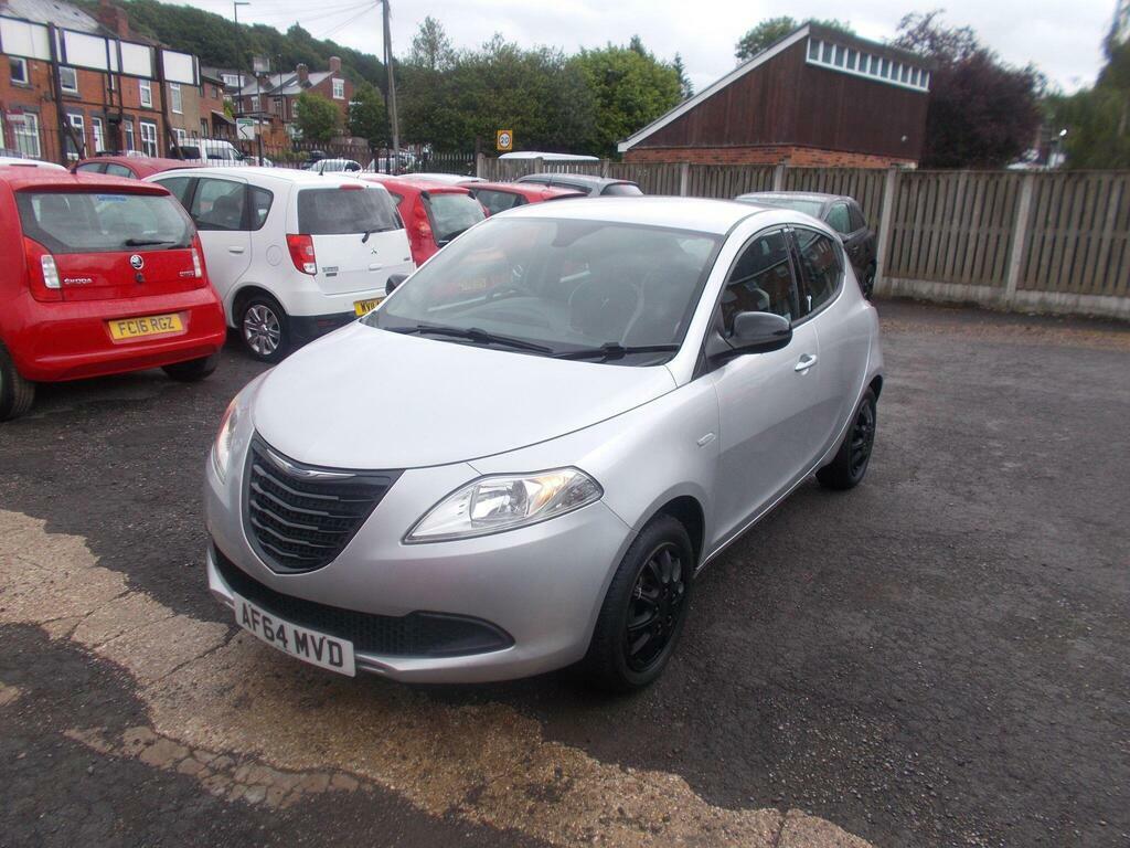 Chrysler Ypsilon 1.2 Silver Euro 6 Silver #3