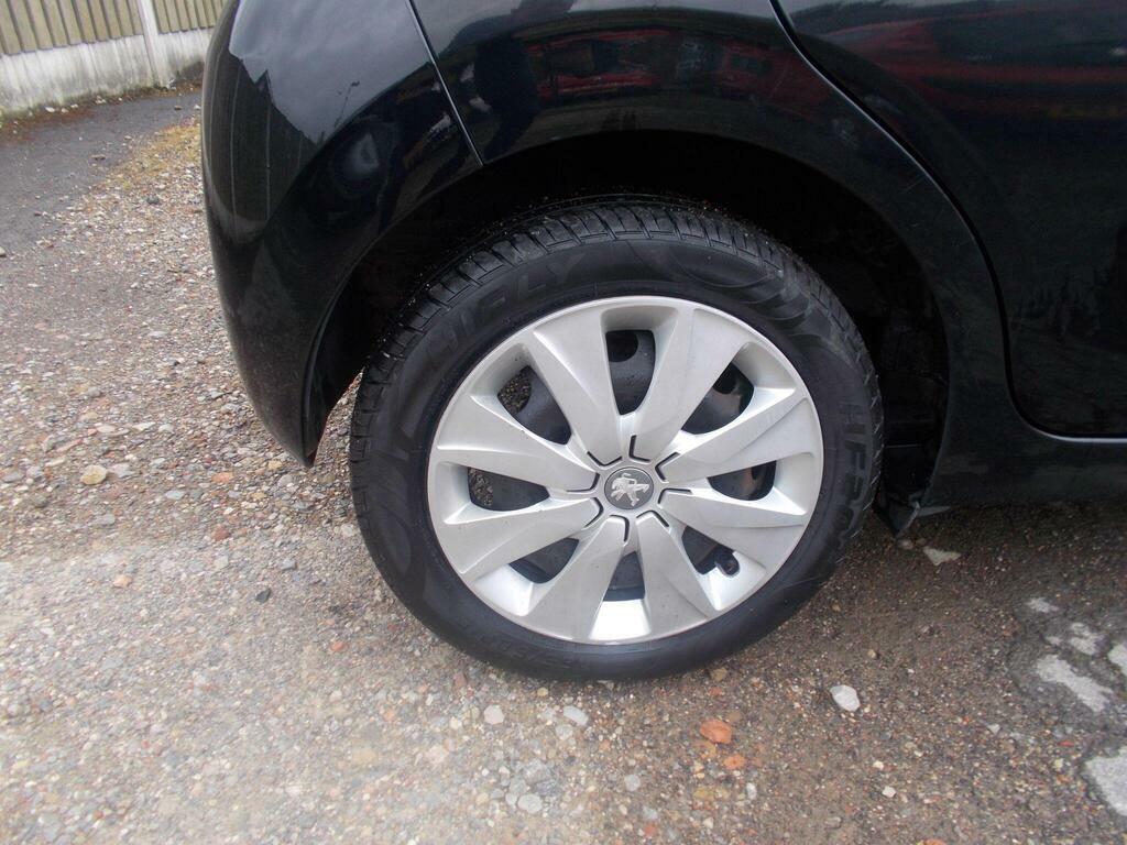 Peugeot 108 1.0 Active Euro 6 Black #5