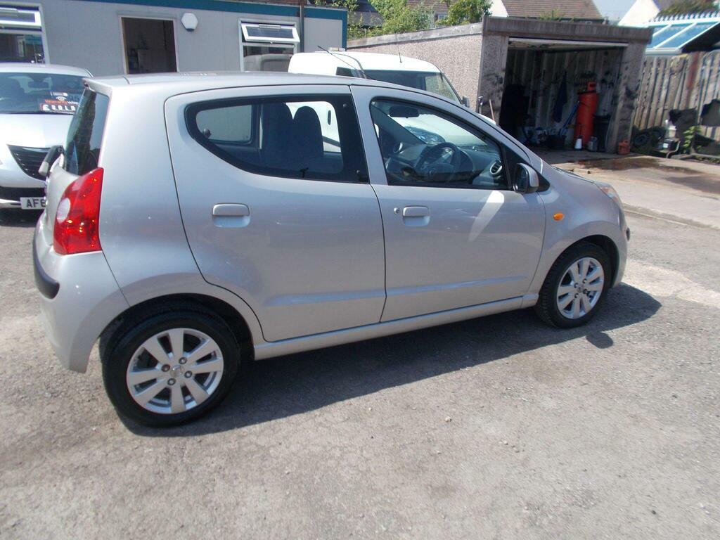 Nissan Pixo 1.0 N-tec 67 Bhp White #7