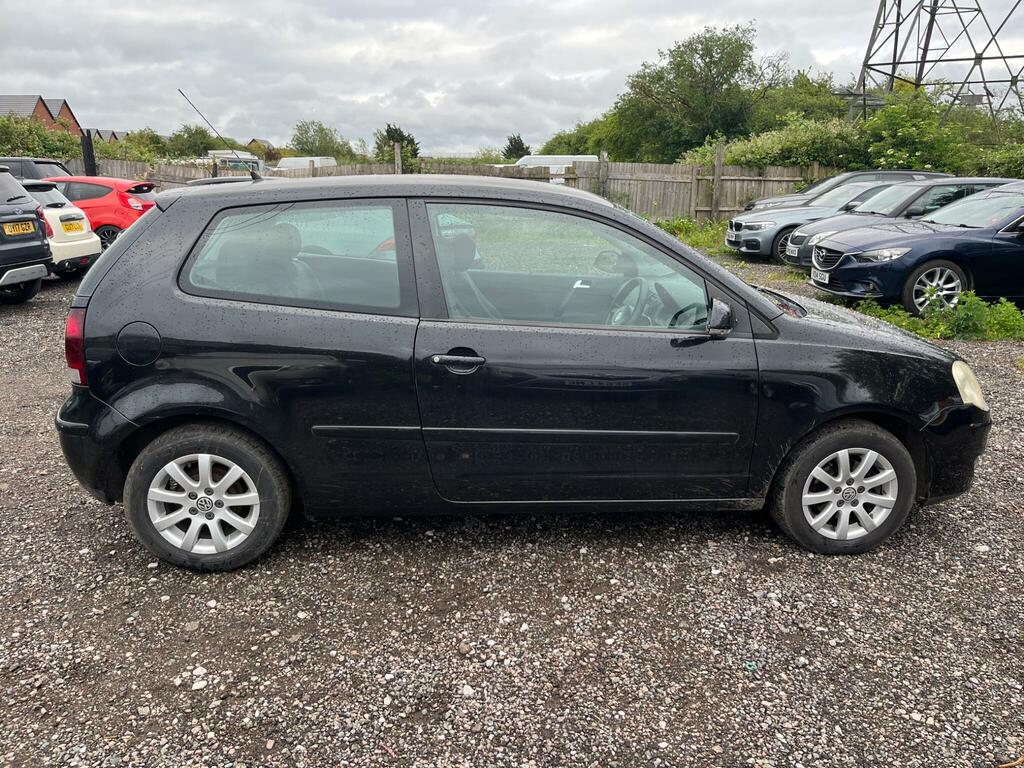 Volkswagen Polo Se Black #2