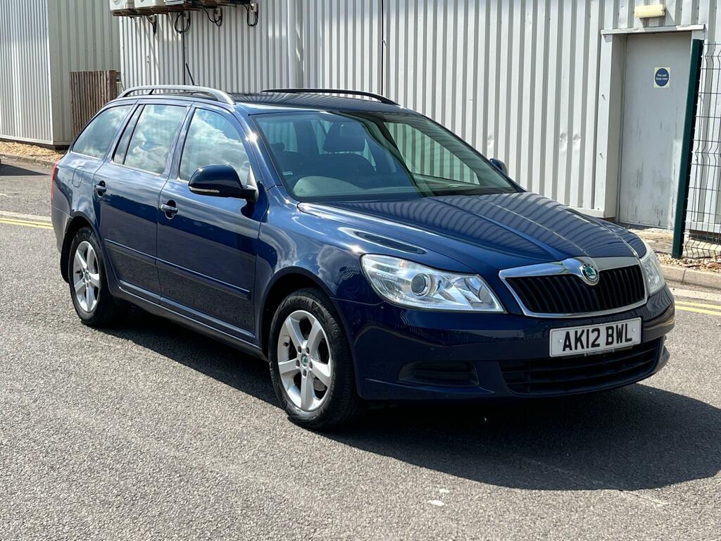 Skoda Octavia 2.0 Tdi Cr Vrs White #19