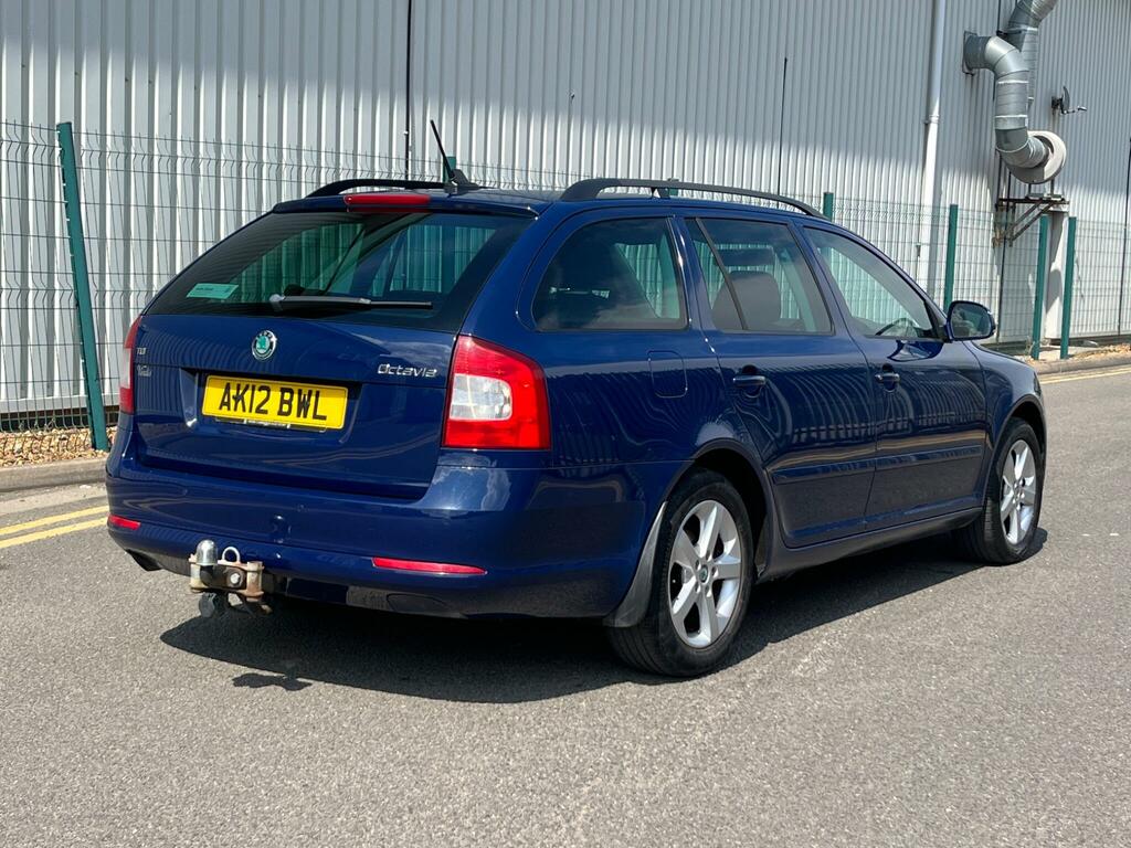 Skoda Octavia Se Blue #2