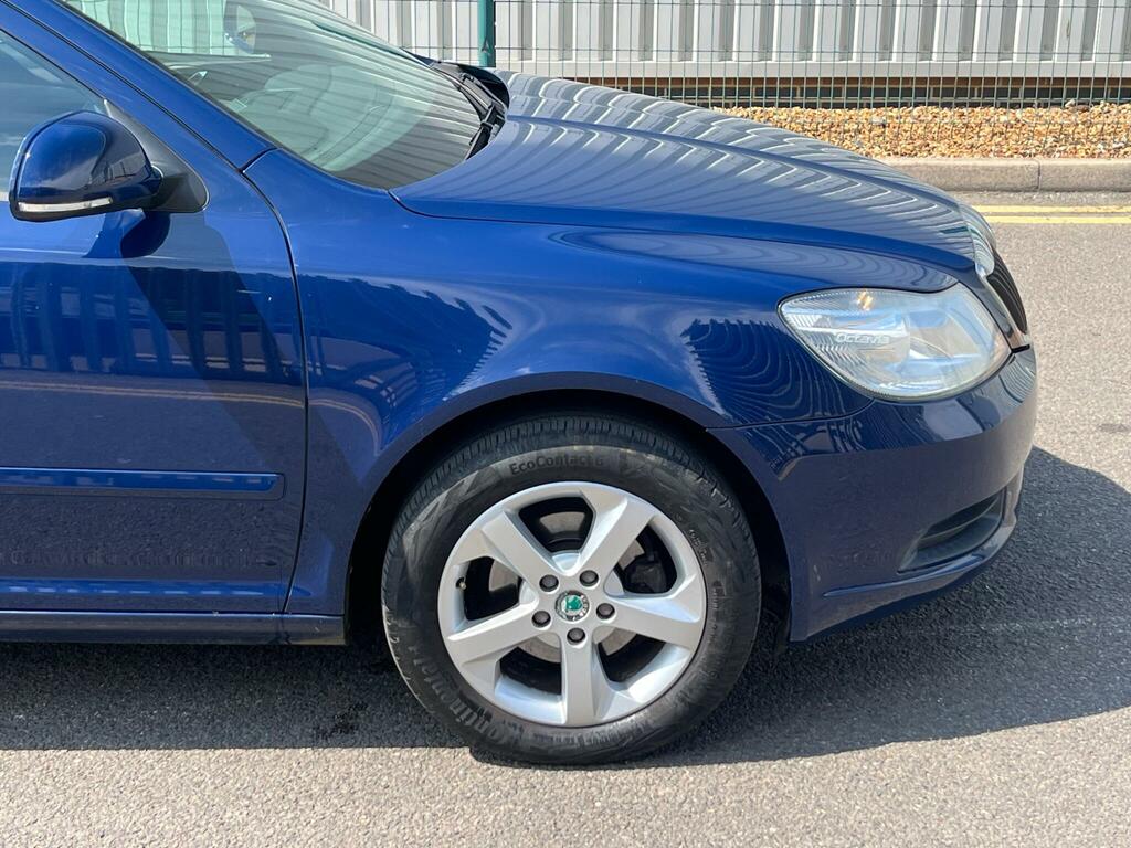 Skoda Octavia 2.0 Tdi Cr Vrs White #20