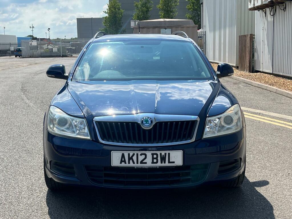 Skoda Octavia Se Blue #4